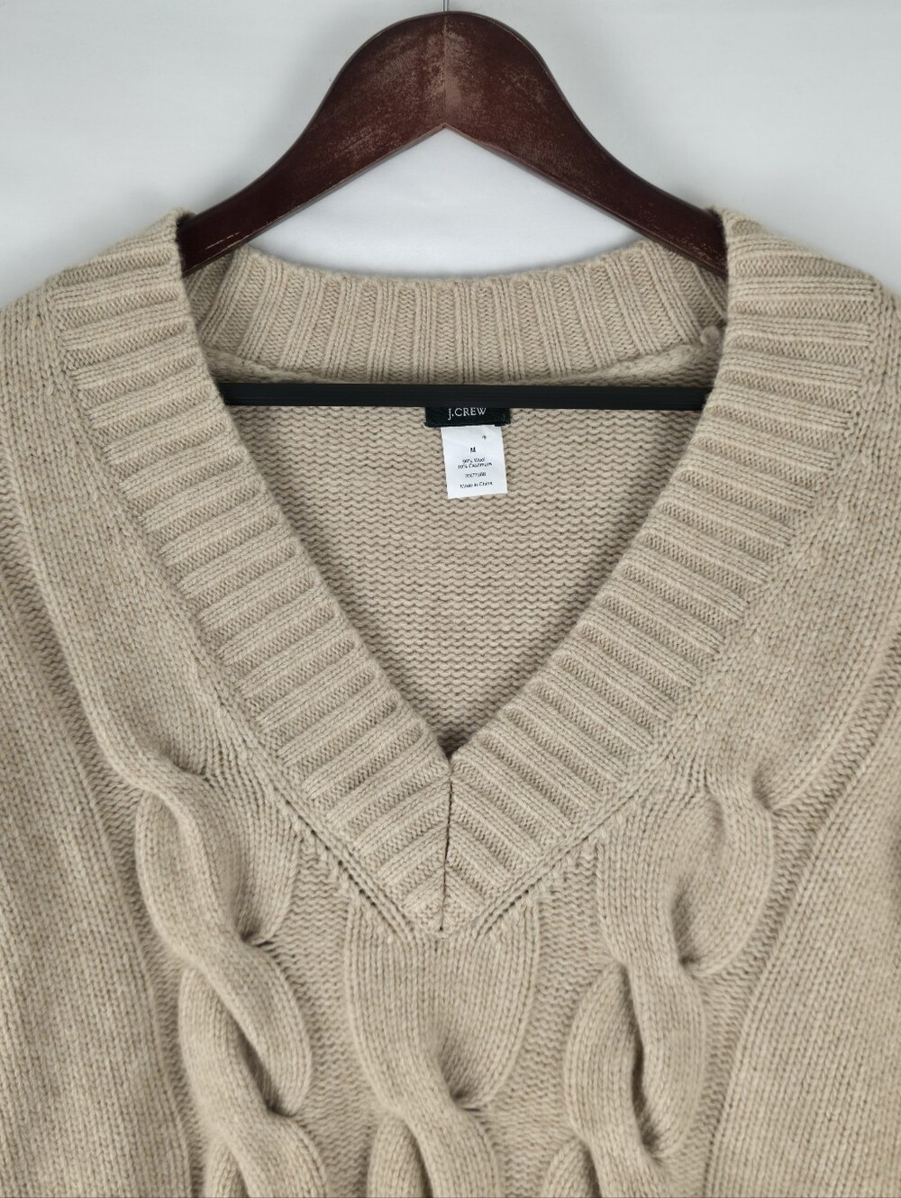 J. Crew Cashmere Blend Cable Knit V-Neck Sweater Tan Camel Minimalist Medium - Picture 2 of 10
